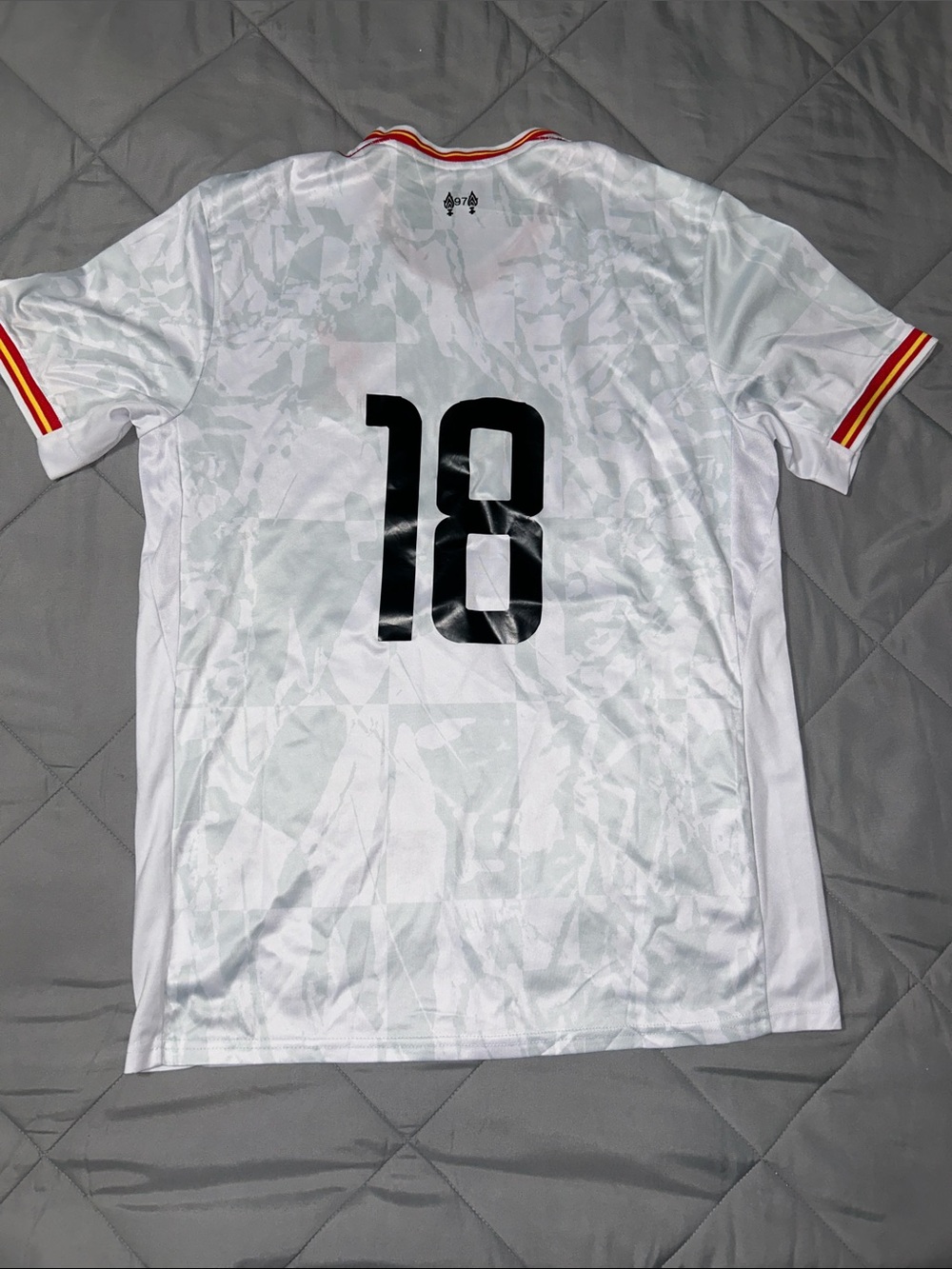 Liverpool FC White Away Jersey with Red Crest - Picture 3 of 3